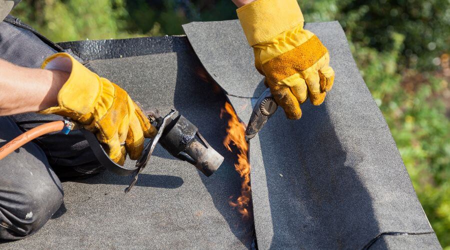 Expert Emergency Roof Repairs services in Table Grove, IL